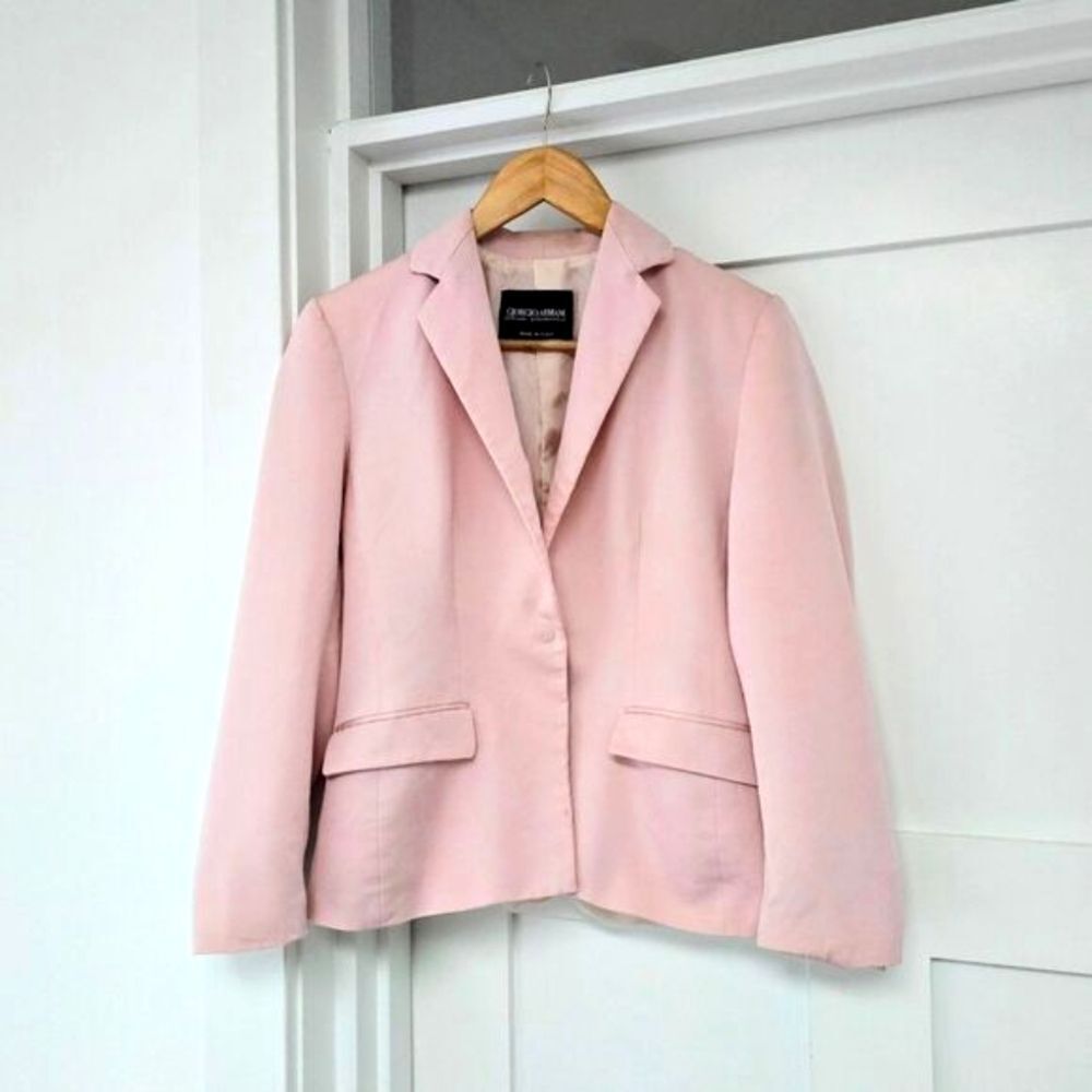 Giorgio Armani Italy Vintage 80s Wool Blend Single Button Blazer in Pale Pink